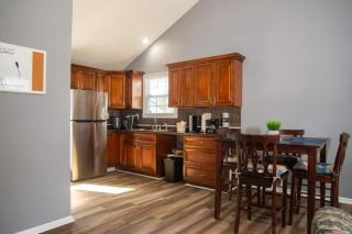 341 2 homes that sleep 16 - Hampton - 8