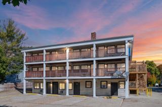 Luxury Double Bed Near Beaches Modern Updates - Marshfield - 8