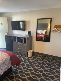 The Springwater Inn - Ithaca - 1