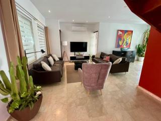 Private Villa and Apartment with Pool in Palm Beach - Noord - 6