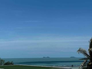 Spectacular 95sqm Sea View, Gym and Pool facilities - Amphoe Koksamui - 8