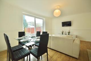 Greenwich Retreat - 4bed home - 9