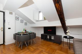 I M1-M2 2Min I Strategic, Modern, Quiet - Milan - 4