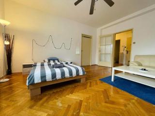 Lovely 2BDR in center, Wifi & Self-Check in - Bratislava - 7