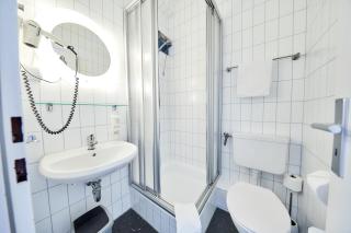 Hotel Alt Deutz City-Messe-Arena KONTAKTLOSER SELF CHECK-IN - Colónia - 4