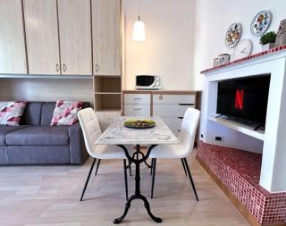 Comfort Apartment Duomo - San Siro 10 minuti - Milan - 7