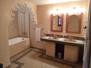 Riad Meyssane Fès - 9