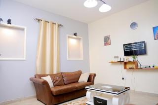 Najjera Kampala 1bed with Balcony WiFi & Parking - 1