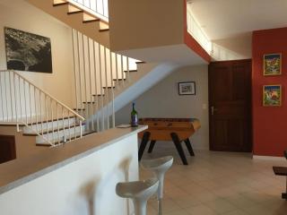 Maison moderne avec vue sur la mer à San-Martino-di-Lota - 4