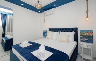 Beautiful Apartment In Makarska - Makarska - 5