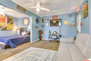 4 Mi to Dtwn Little Rock Studio with Porch - North Little Rock - 3