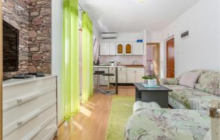 Nice Apartment In Krk With Wifi - Krk - 7