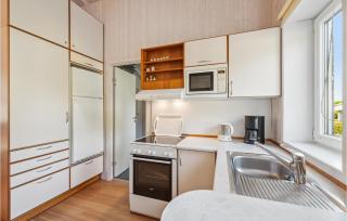 Cozy Home In Otterndorf With Sauna - 5