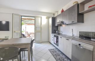 Gorgeous Apartment In Marina Di Ragusa - Marina di Ragusa - 3