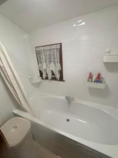 Room - Elmers End - 8