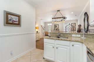 Captivating 4 bedroom House with Double Balconies and a Community Pool-Angler Villas 3 - Myrtle Beach - 4