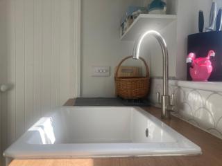 Cosy Coastguard Cottage right next to the sea - East Cowes - 3