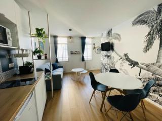 Studio rénové à deux pas du port - Escale Opaline - 2