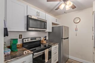 1 Bedroom Retreat in Scottsdale - Scottsdale - 2
