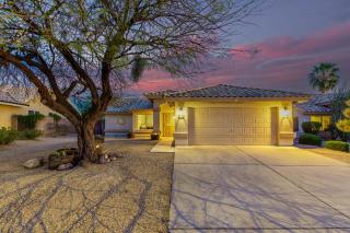Sunny Serenity: Mesa Masterpiece - Fountain of the Sun - 4