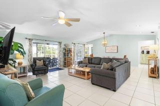Canal Views, Heated Pool, Time Well Spent - Villa Nothing But Time - Roelens - Cape Coral - 4