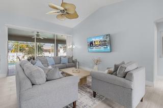 ALL BRAND NEW! - Hidden Gem with Heated Pool - Villa Melina - Roelens - Cape Coral - 6