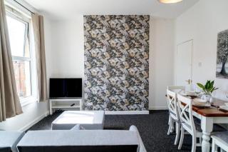 Comfy Central 1BR Flat and Sofa Bed - Bristol - 8