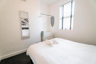 Comfy Central 1BR Flat and Sofa Bed - Bristol - 5