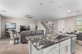 Gilbert Haven: A Family Delight in Enchanting Community - Gilbert - 7
