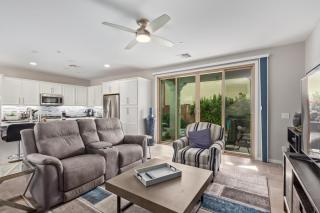 Gilbert Haven: A Family Delight in Enchanting Community - Gilbert - 2
