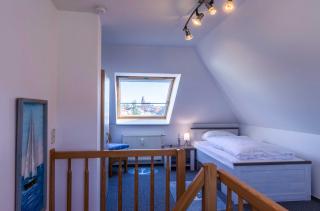 Seeuferblick - Komfortable 2-Etagen-Wohnung für 4 Personen an der Müritz - Waren - 1
