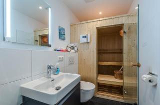 Pusteblume - Barrierefreie 5-Sterne-Ferienwohnung mit Seeblick und Sauna - Malchow - 4