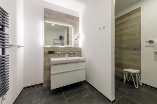 5 Sterne Ferienwohnung Lütt Matten in der Seefahrtsschule - Wustrow - 2
