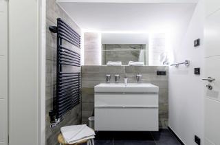 Moderne Ferienwohnung Ostseelounge mit Süd-Westbalkon und eigener Infrarotkabine - 2