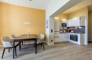 Tolle 5 Sterne Ferienwohnung Ostseequartier mit dem wunderschönem Südbalkon - Wustrow - 8