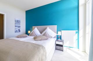 Große Welle - Moderne 2,5-Zimmer Ferienwohnung mit Südbalkon und Boddenblick - Wustrow - 4