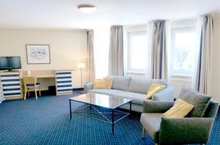 Meeresblau - mit Balkon zur Meerseite - Zingst - 0