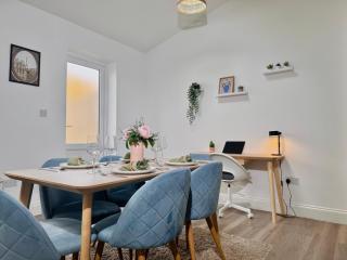 Cosy 1-Bed Flat 30min to Central London & Parking - 0