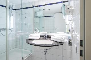 Grasnelke - Ferienwohnung mit Terrasse zum Kurpark im Ostseeheilbad Zingst - Zingst - 4