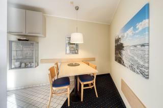 Ferienwohnung Ostseesonne mit Balkon - direkt an der Ostsee gelegen - Zingst - 7