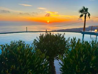 Leon Luxury Suites - Imerovigli - 7