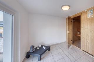Ferienwohnung Seehus - Modernes Ferienhaus mit Sauna, Seezugang und Bootsanlegeplatz - Malchow - 6