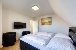 Ferienhaus Casa Castagno mit Garten, Balkon und Sauna- heißt Sie herzlich willkommen! - Alt Schwerin - 1