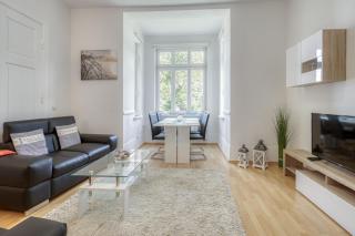 Ferienwohnung Strandgut mit Seeblick-Komfort, Terrasse und Garten in perfekter Lage - Malchow - 0