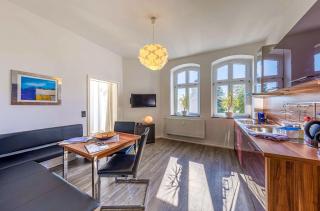 Altstadtapartment Carli- Komfortable Ferienwohnung im Herzen von Waren - Waren - 0