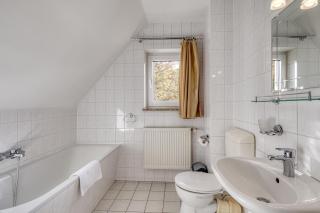 Ferienhaus Sunshine mit Sauna, Garten und modernem Komfort - Alt Schwerin - 8