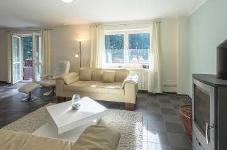 Träumerei mit Kamin und großzügigem Garten - Alt Schwerin - 6
