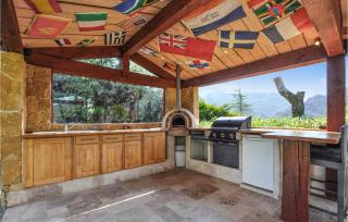 4 Bedroom Amazing Home In Fréjus - 2