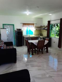 Sea Beach Escape & Vacation Rental - Negril - 3