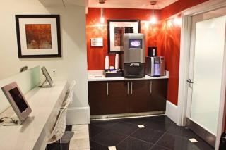 Cozy Apartment Homes On Wilshire Corridor - 4